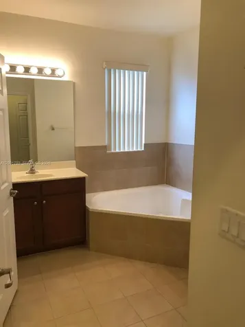 15400 SW 176th Lane Miami FL 33187