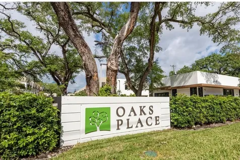 4130 N Oak Place Dania Beach FL 33314