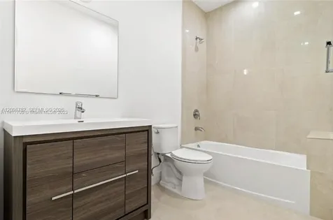 4130 N Oak Place Dania Beach FL 33314