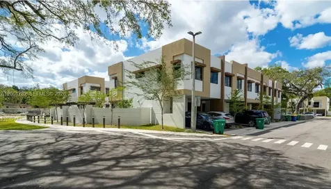 4130 N Oak Place Dania Beach FL 33314