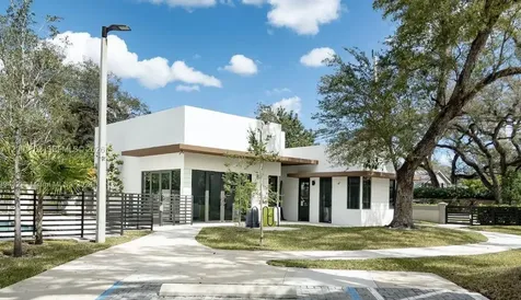 4130 N Oak Place Dania Beach FL 33314
