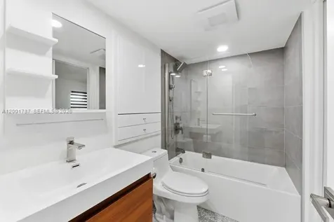 400 NW 78th Avenue Plantation FL 33324