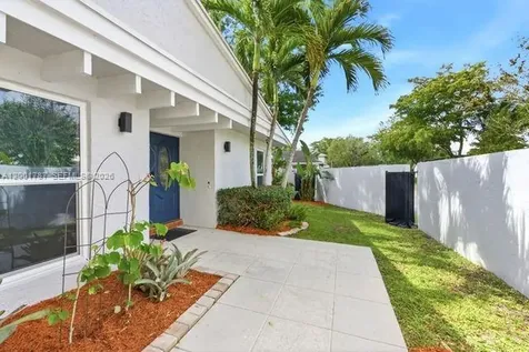 400 NW 78th Avenue Plantation FL 33324