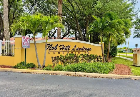 9905 Westwood Drive Tamarac FL 33321