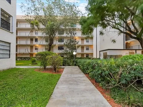 6193 Rock Island Road Tamarac FL 33319