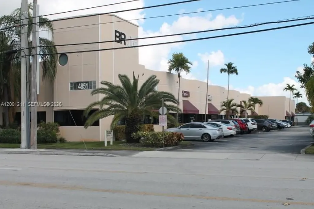 4851 NW 79th Avenue Doral FL 33166