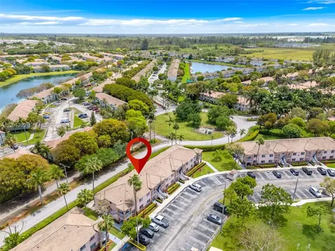 2721 SE 12th Place Homestead FL 33035