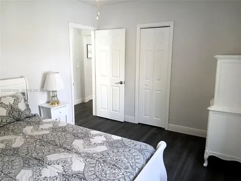 510 NW 47th Street Miami FL 33127