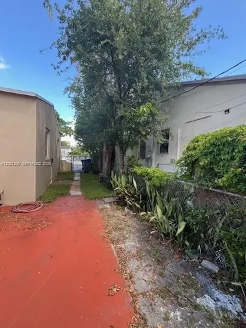 510 NW 47th Street Miami FL 33127