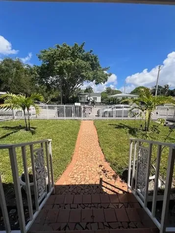 510 NW 47th Street Miami FL 33127