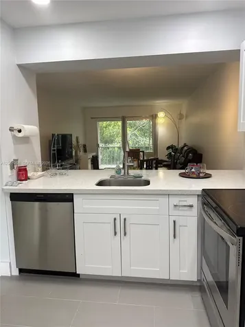 1102 Bahama Bend Coconut Creek FL 33066