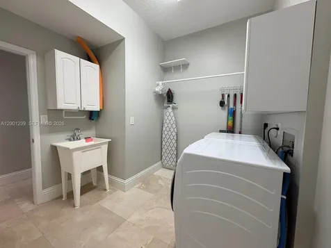 13805 SW 41st Street Davie FL 33330