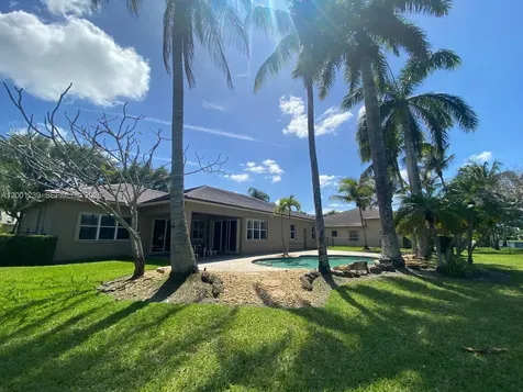 13805 SW 41st Street Davie FL 33330