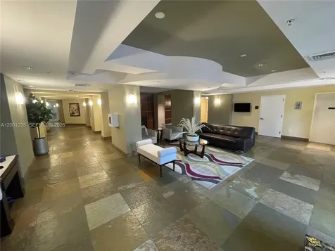 1755 E Hallandale Beach Boulevard Hallandale Beach FL 33009