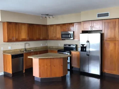 1755 E Hallandale Beach Boulevard Hallandale Beach FL 33009