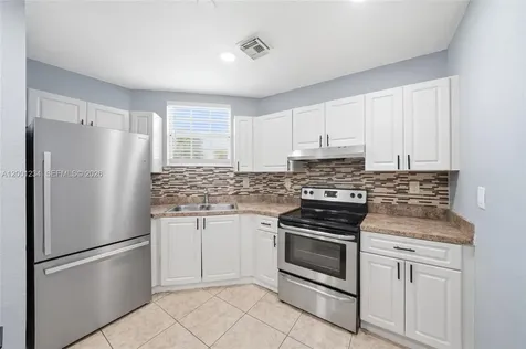 902 SW 8th Place Florida City FL 33034