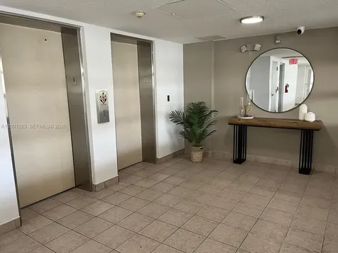280 SW 20th Road Miami FL 33129