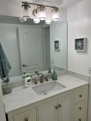 280 SW 20th Road Miami FL 33129