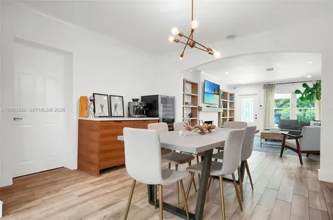 2311 SW 9th Avenue Miami FL 33129