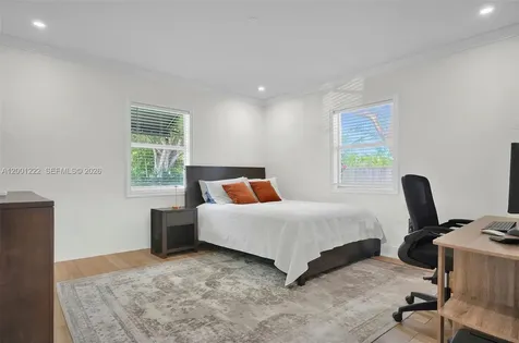 2311 SW 9th Avenue Miami FL 33129