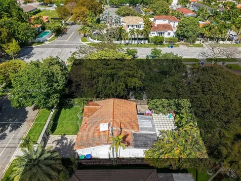 2311 SW 9th Avenue Miami FL 33129
