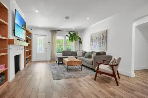 2311 SW 9th Avenue Miami FL 33129