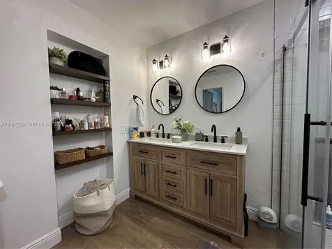 7003 NW 40th Place Coral Springs FL 33065
