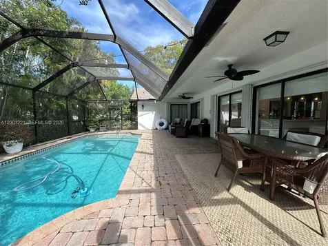 7003 NW 40th Place Coral Springs FL 33065