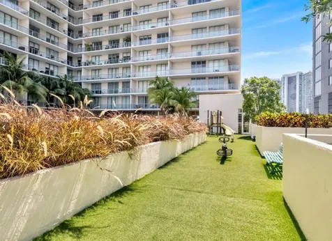 3470 E Coast Avenue Miami FL 33137