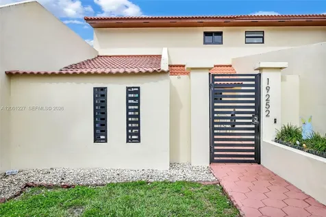 19252 NW 65th Court Hialeah FL 33015