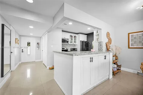 19252 NW 65th Court Hialeah FL 33015