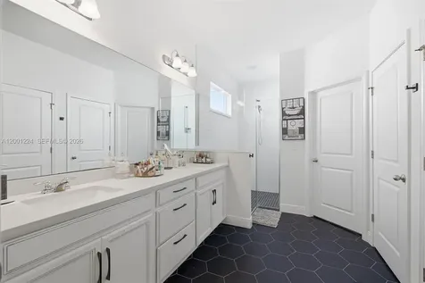 15033 Lake Bessie Loop Winter Garden FL 34787
