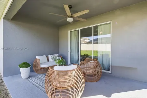 15033 Lake Bessie Loop Winter Garden FL 34787