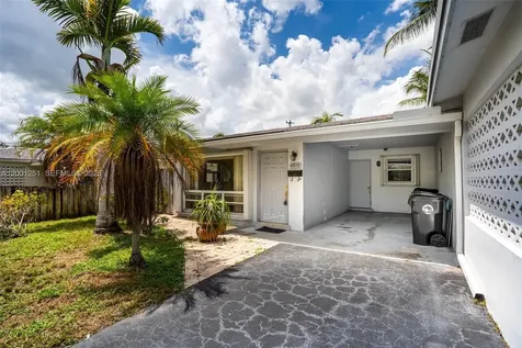 4915 NE 22nd Avenue Lighthouse Point FL 33064