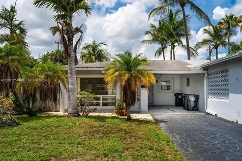 4915 NE 22nd Avenue Lighthouse Point FL 33064