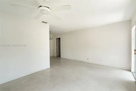 4915 NE 22nd Avenue Lighthouse Point FL 33064