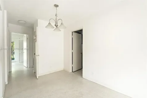 4915 NE 22nd Avenue Lighthouse Point FL 33064