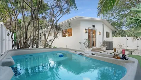 2749 NE 10th Avenue Wilton Manors FL 33334