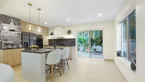 2749 NE 10th Avenue Wilton Manors FL 33334