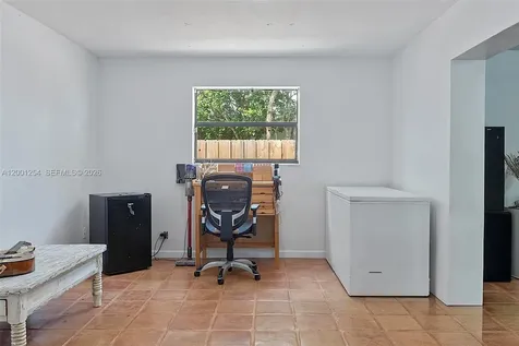 19751 SW 84th Avenue Cutler Bay FL 33189