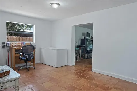 19751 SW 84th Avenue Cutler Bay FL 33189