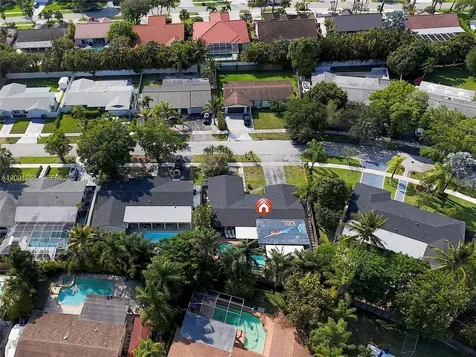 19751 SW 84th Avenue Cutler Bay FL 33189