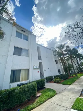 5760 Rock Island Road Tamarac FL 33319