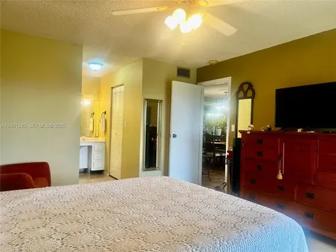 5860 NW 44th Street Lauderhill FL 33319