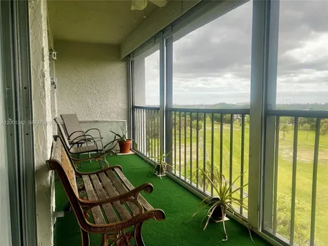 5860 NW 44th Street Lauderhill FL 33319