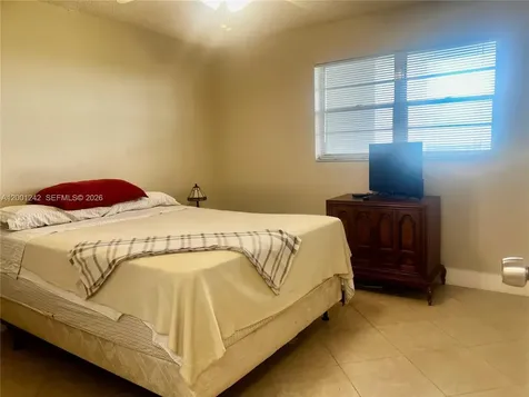 5860 NW 44th Street Lauderhill FL 33319