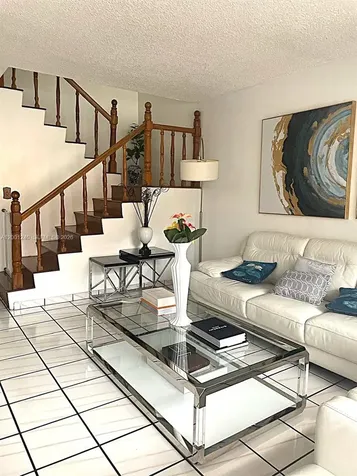 520 NW 109th Avenue Miami FL 33172