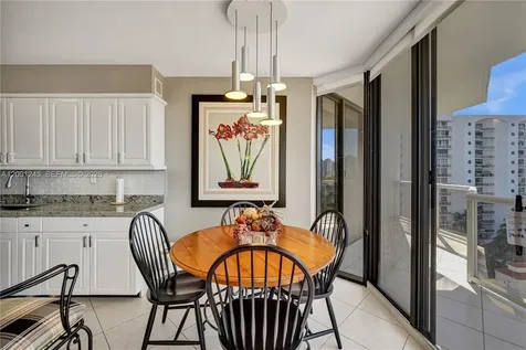 3600 Yacht Club Drive Aventura FL 33180