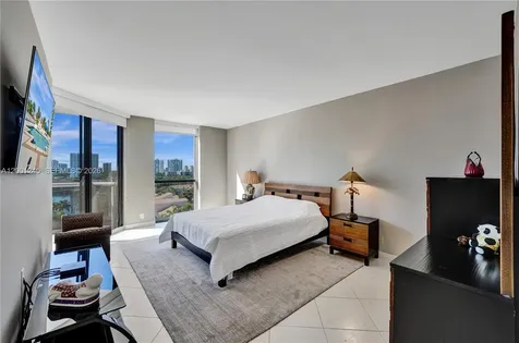 3600 Yacht Club Drive Aventura FL 33180