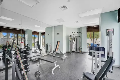 3600 Yacht Club Drive Aventura FL 33180